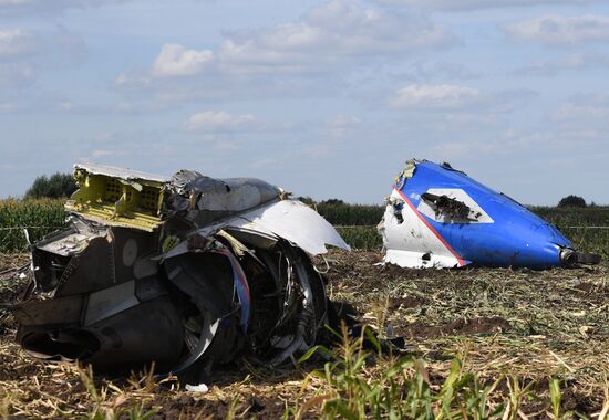 Вывоз самолета Airbus A321 с места ЧП