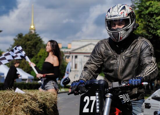 Международный фестиваль «Мотостолица» в Санкт-Петербурге