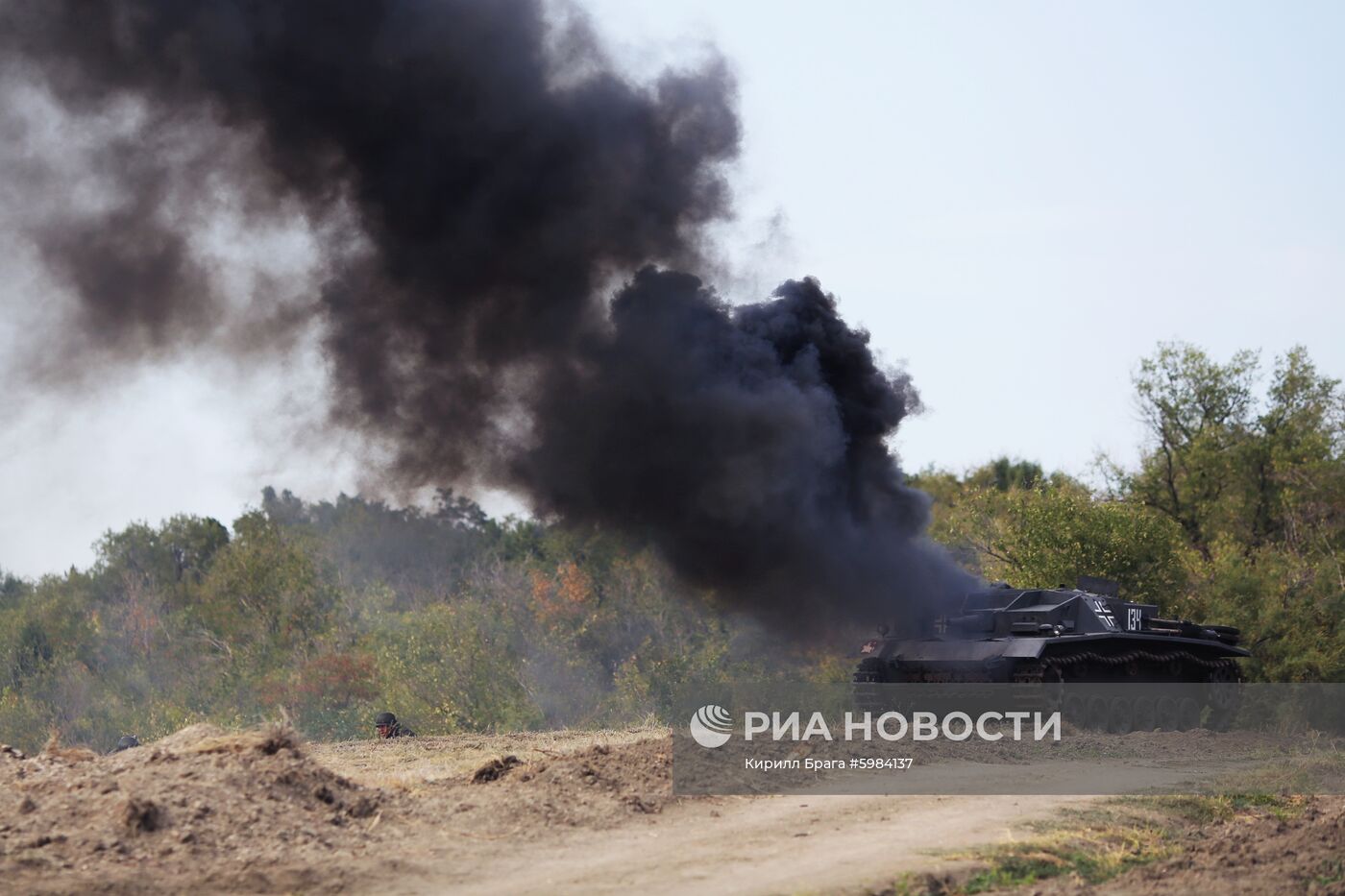 Военно-исторический фестиваль «Они сражались за Родину!» в Волгограде