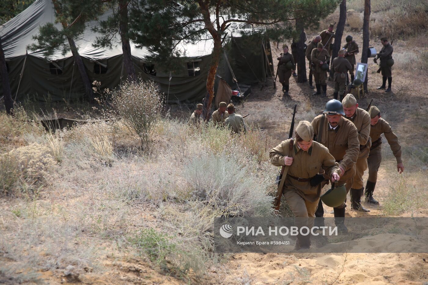 Военно-исторический фестиваль «Они сражались за Родину!» в Волгограде