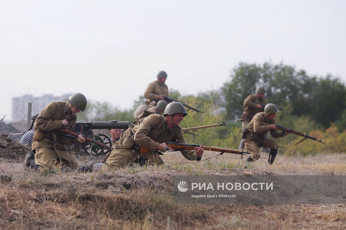 Военно-исторический фестиваль «Они сражались за Родину!» в Волгограде