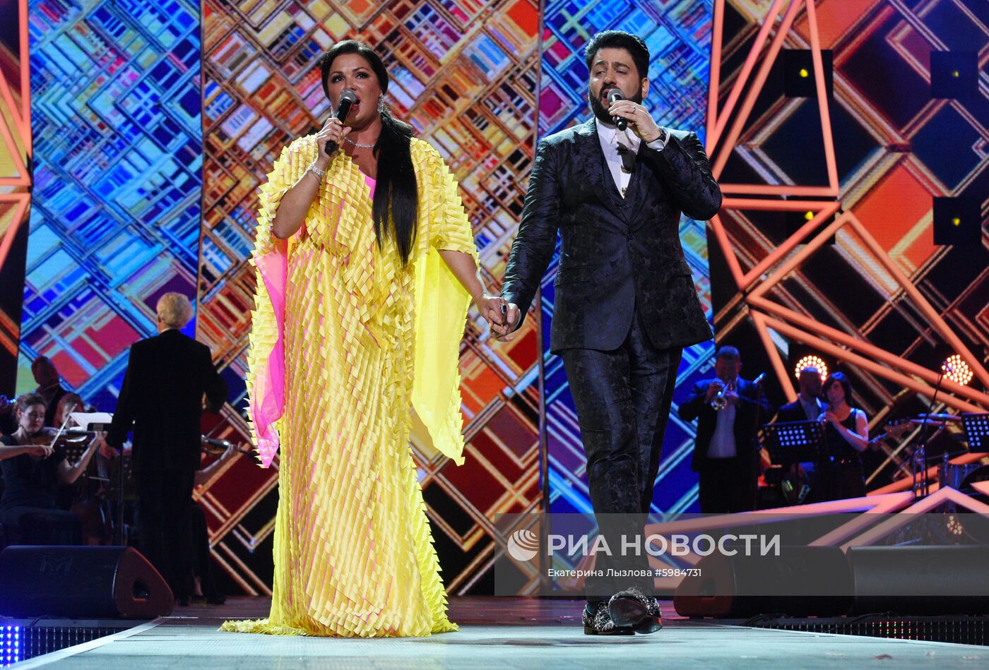 Открытие конкурса "Новая волна - 2019" в Сочи