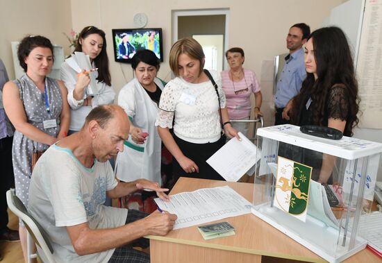 Президентские выборы в Абхазии