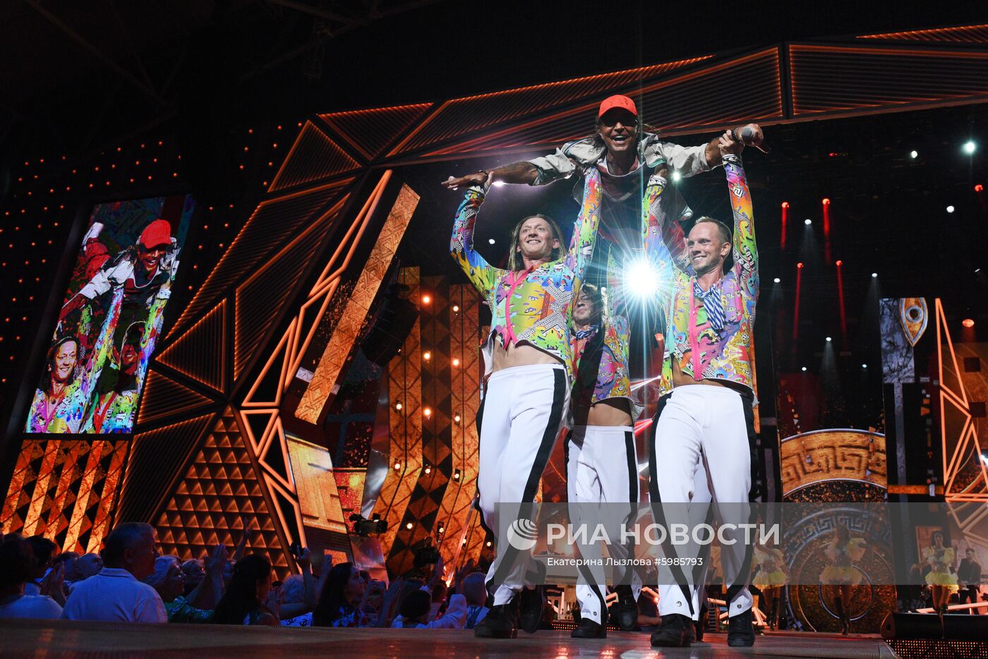 Конкурс "Новая волна - 2019" в Сочи