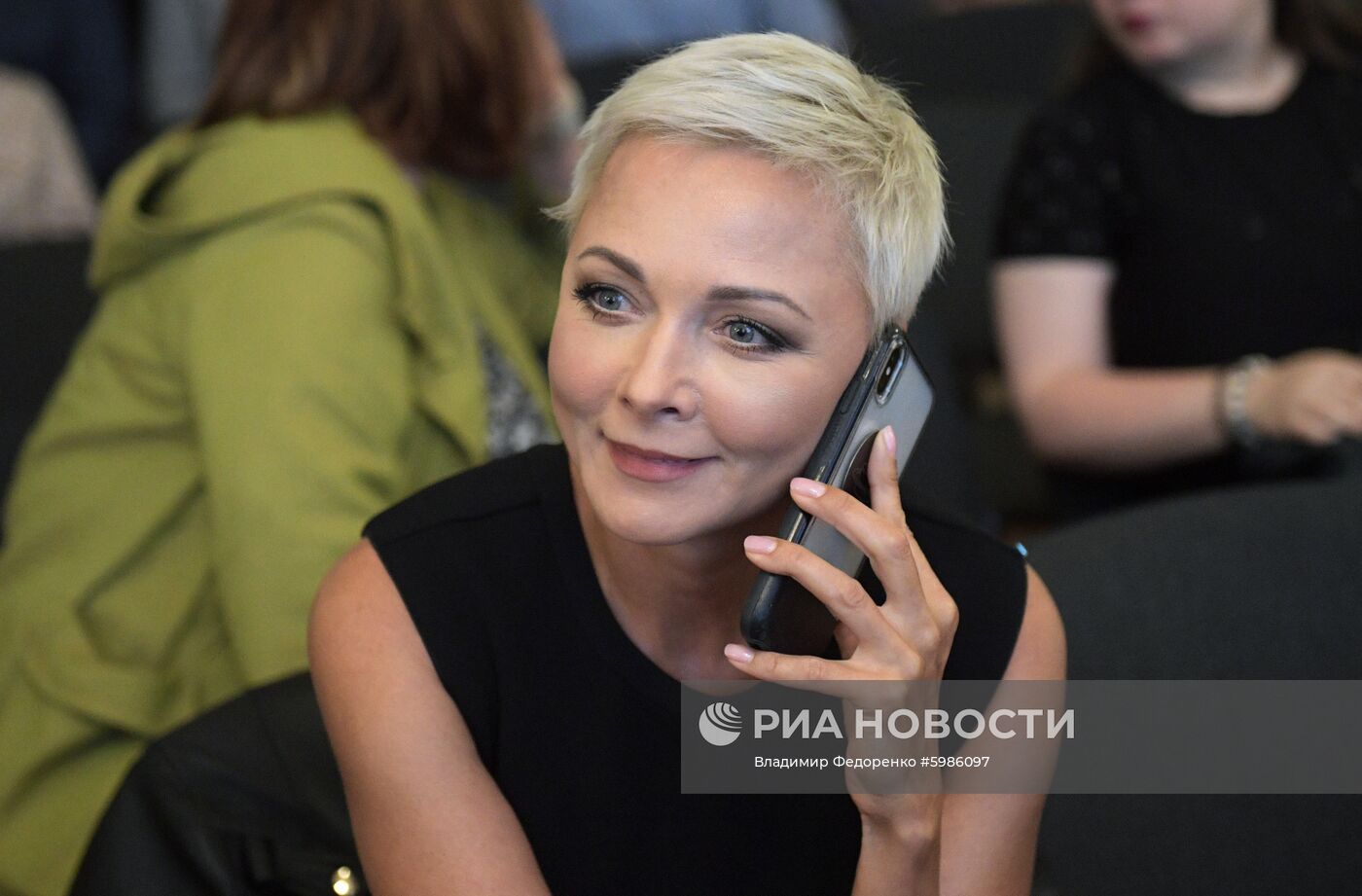 Сбор труппы театра Маяковского