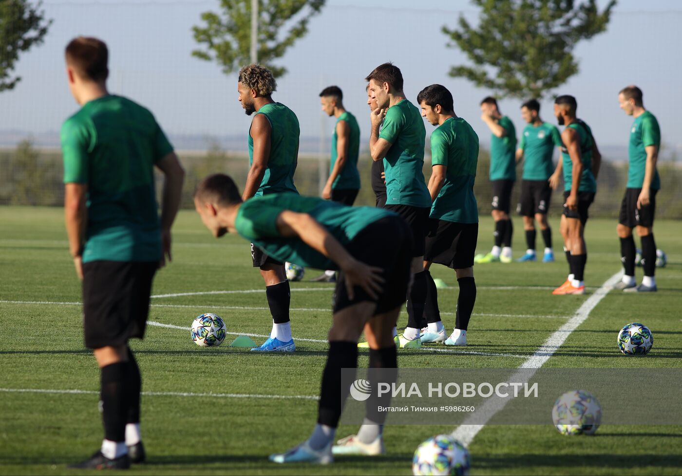 Футбол. Лига чемпионов. Тренировка ФК "Краснодар"