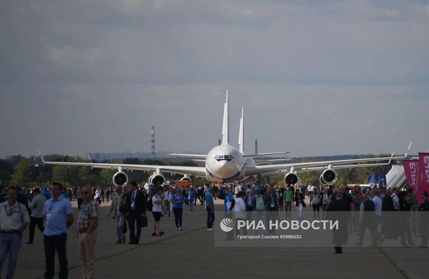 Открытие Международного авиационно-космического салона МАКС-2019
