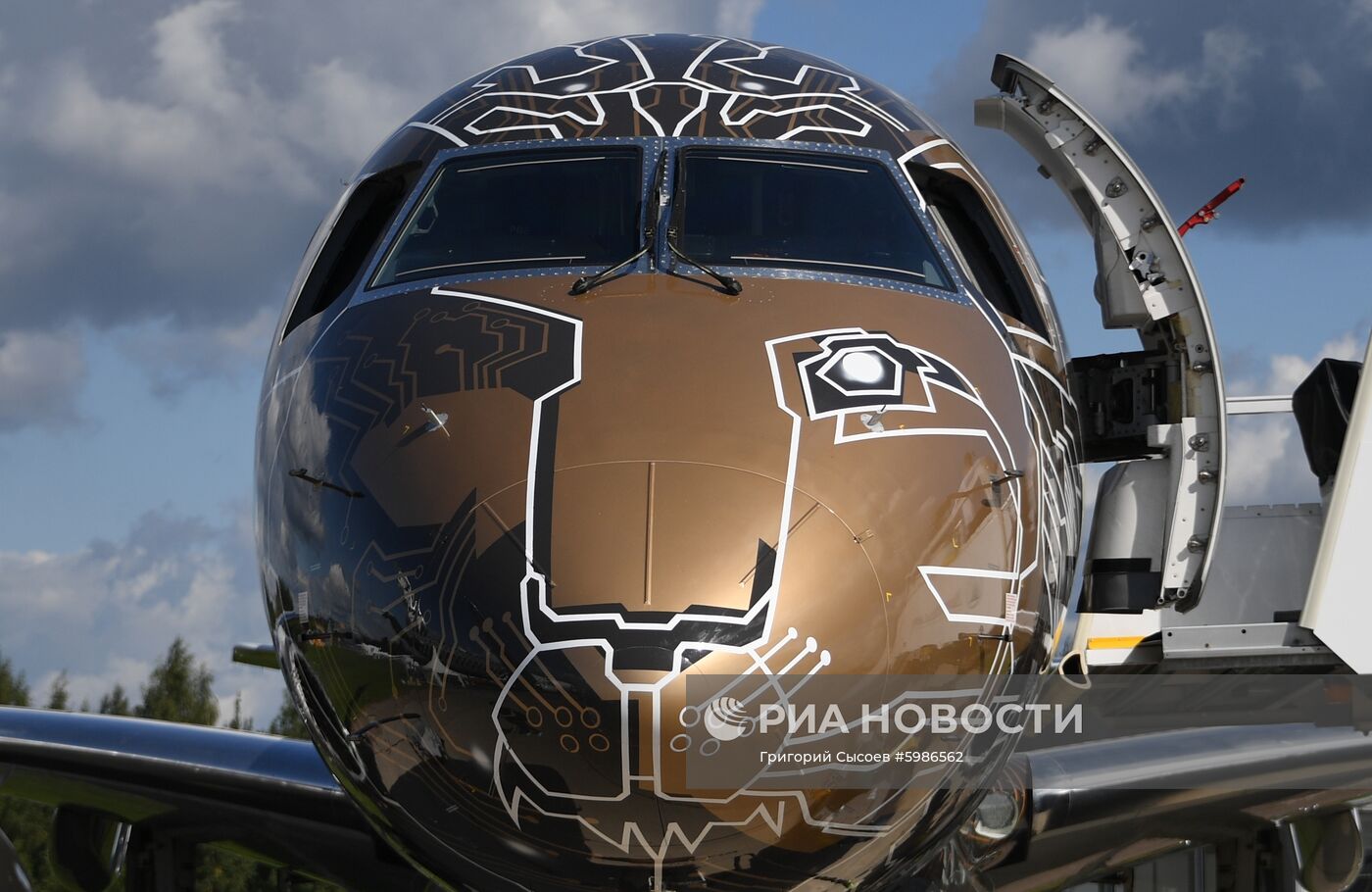 Открытие Международного авиационно-космического салона МАКС-2019