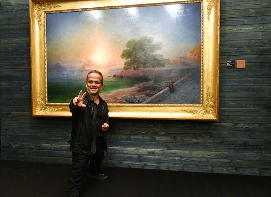 Паспарту из шоу "Форт Боярд" посетил Кронштадт