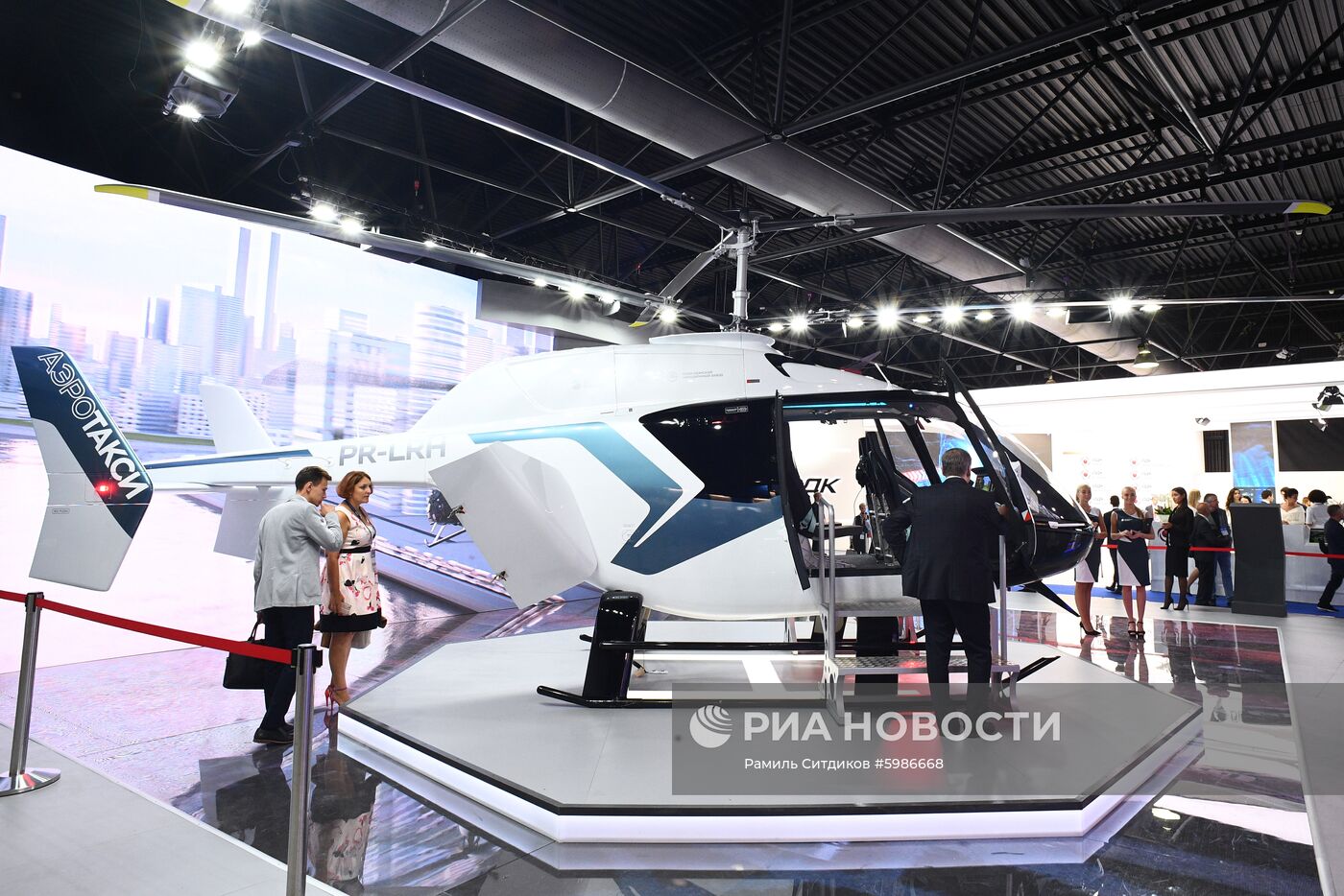 Открытие Международного авиационно-космического салона МАКС-2019