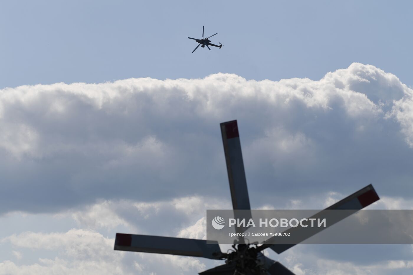 Открытие Международного авиационно-космического салона МАКС-2019