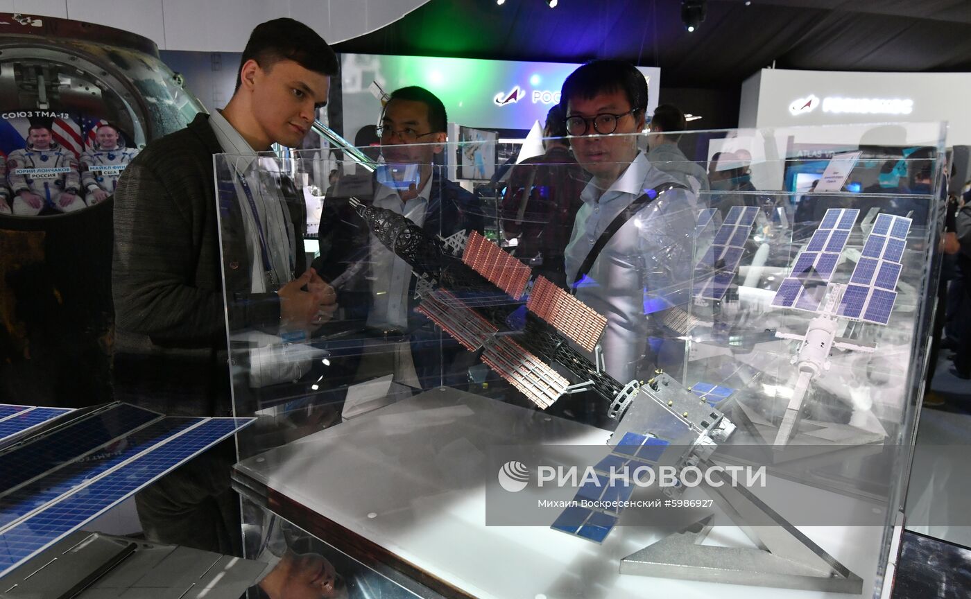 Открытие Международного авиационно-космического салона МАКС-2019