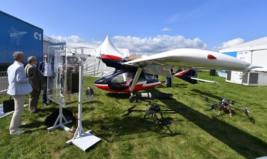 Открытие Международного авиационно-космического салона МАКС-2019