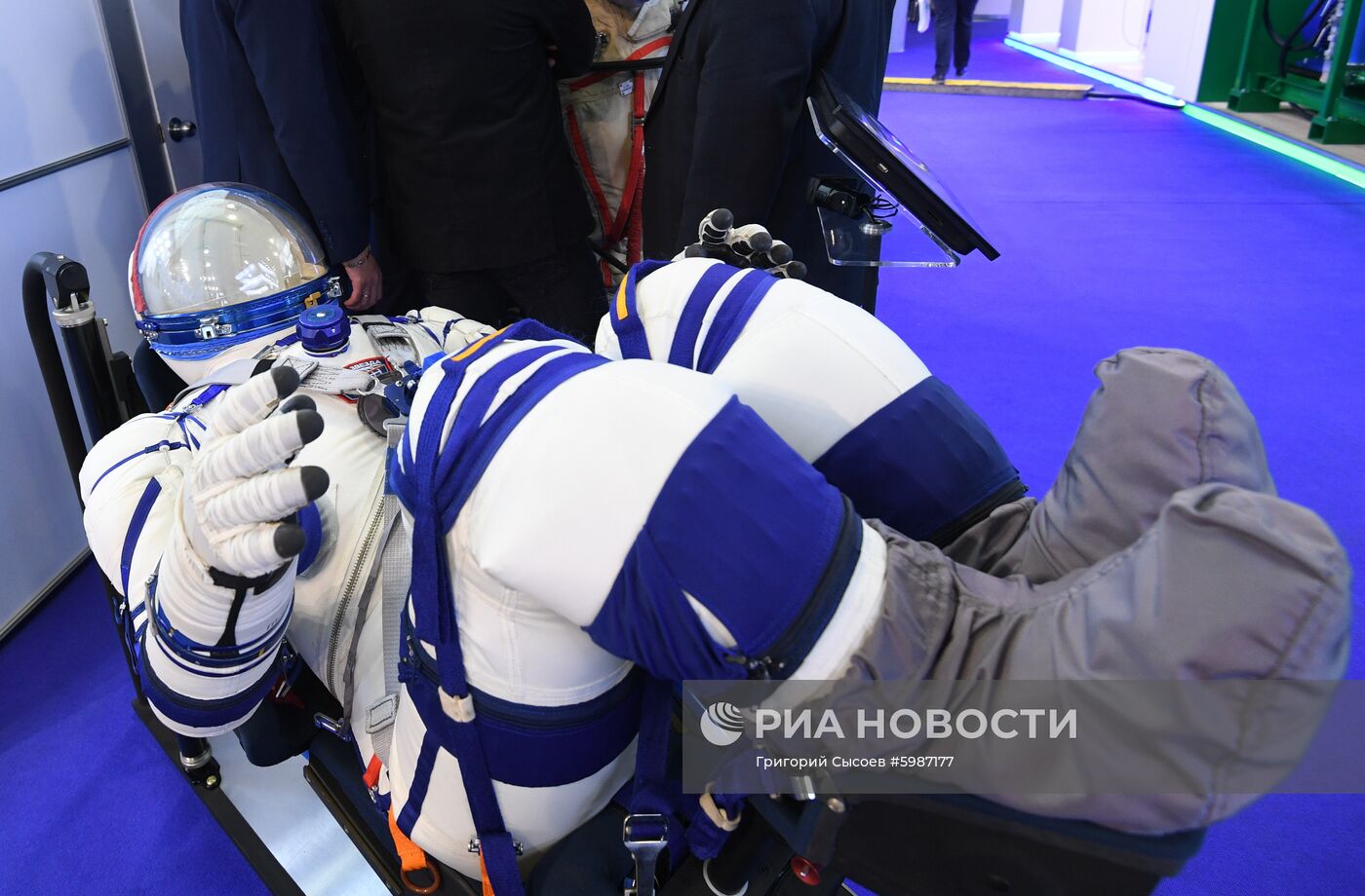 Открытие Международного авиационно-космического салона МАКС-2019