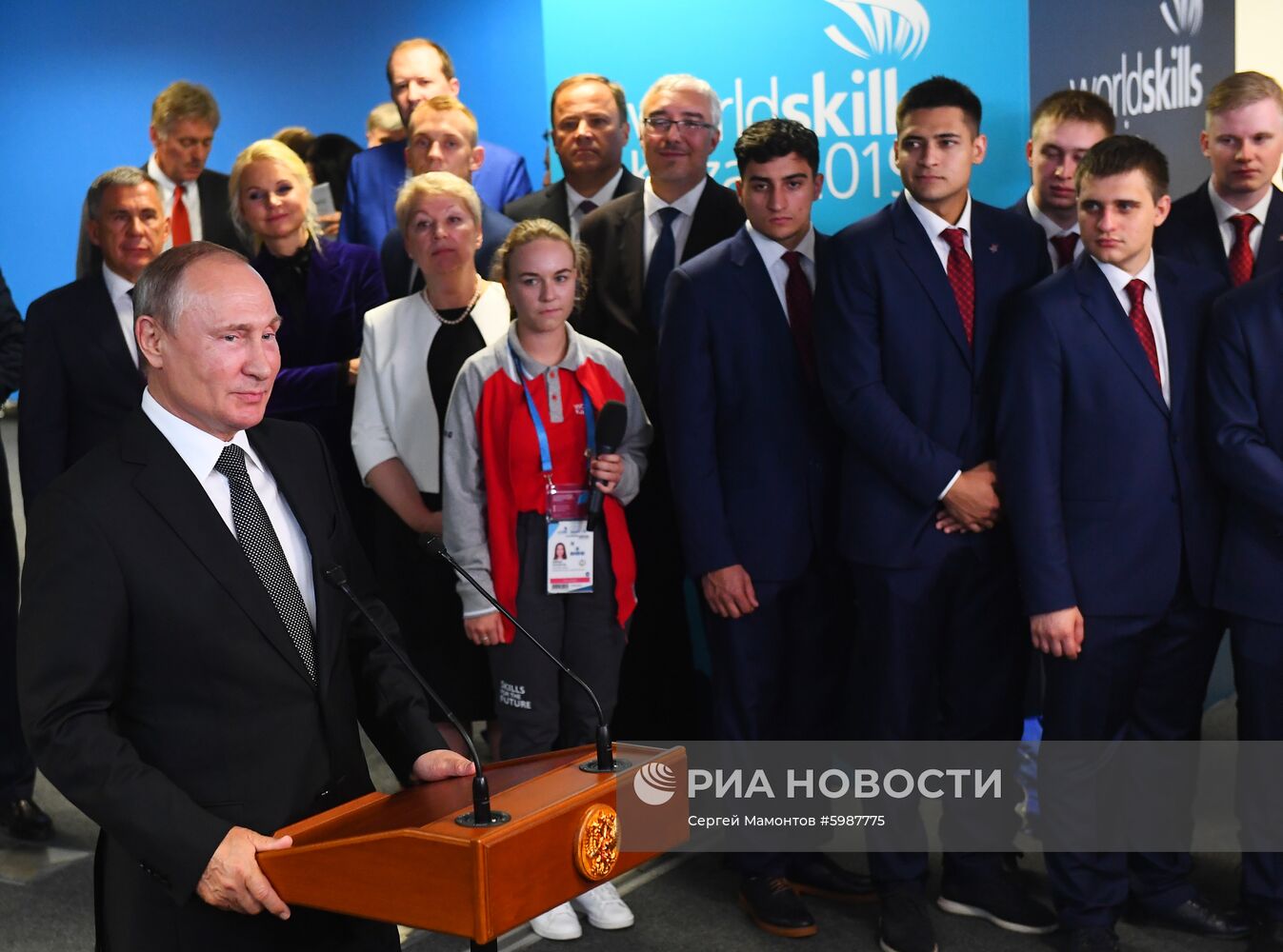 Президент РФ В. Путин принял участие в церемонии закрытия чемпионата мира WorldSkills 2019 в Казани