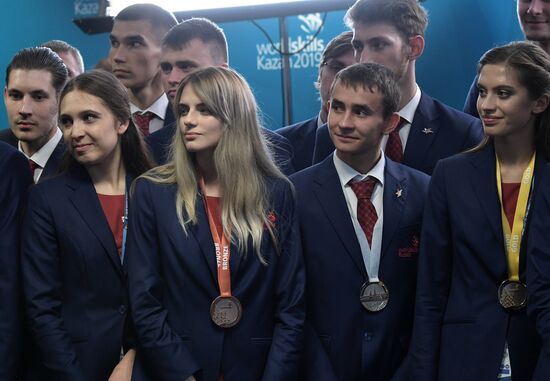 Президент РФ В. Путин принял участие в церемонии закрытия чемпионата мира WorldSkills 2019 в Казани