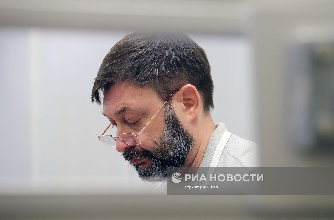 Суд отпустил Кирилла Вышинского