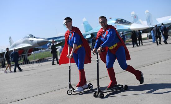 Международный авиационно-космический салон МАКС-2019. День второй