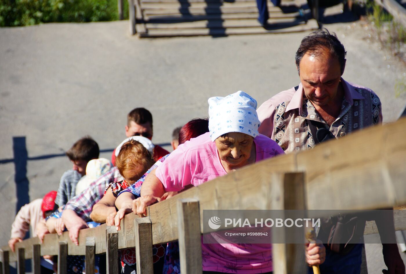Наблюдатели от ОБСЕ и Украины осмотрели мост на КПП «Станица Луганская»