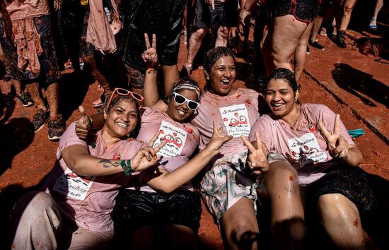 Праздник La Tomatina в Валенсии