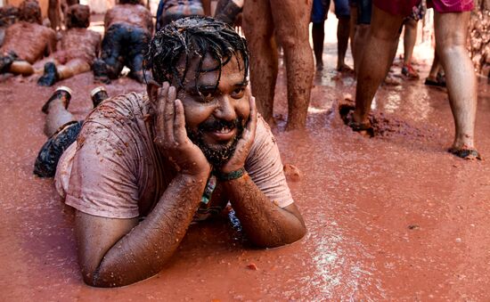 Праздник La Tomatina в Валенсии