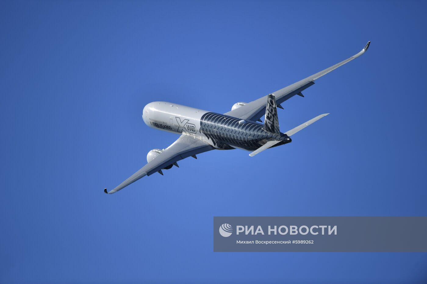 Международный авиационно-космический салон МАКС-2019. День второй