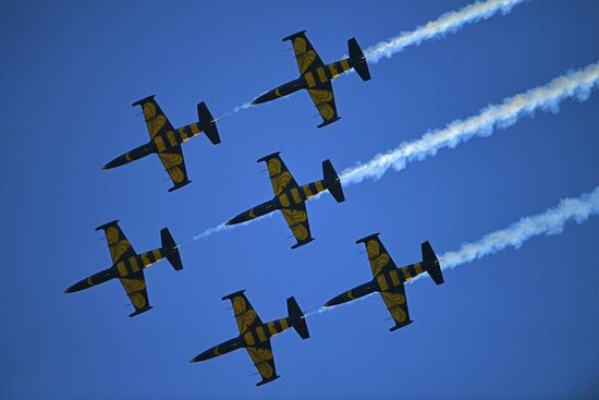 Международный авиационно-космический салон МАКС-2019. День второй 