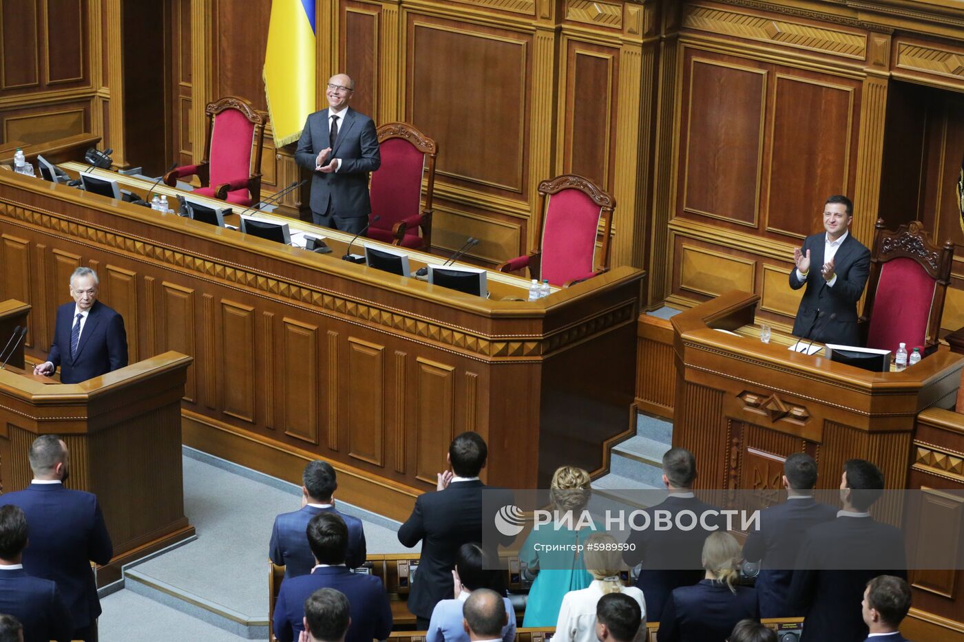 Первое заседание Верховной рады Украины нового созыва