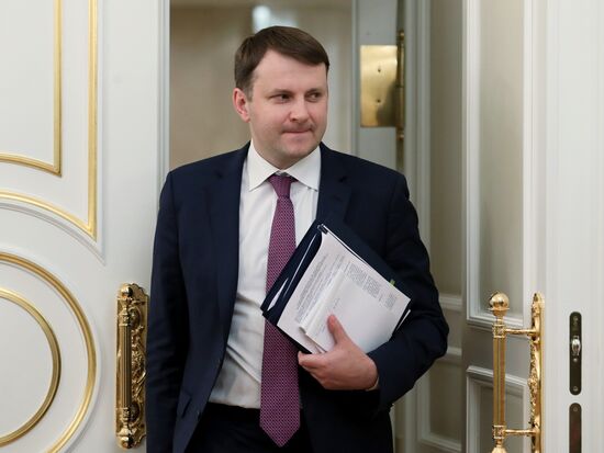 Премьер-министр РФ Д. Медведев провел заседание наблюдательного совета "ВЭБ.РФ"