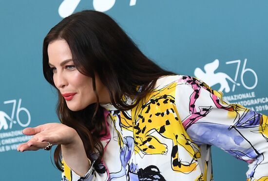 76-й Венецианский кинофестиваль. День второй