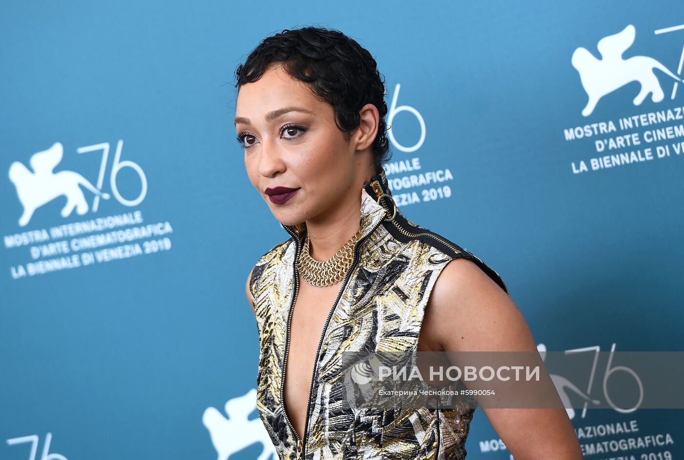 76-й Венецианский кинофестиваль. День второй