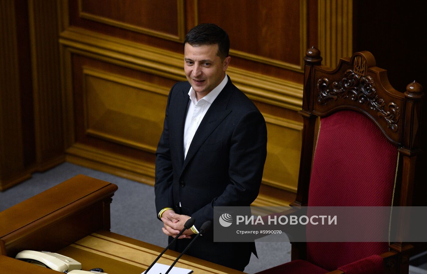 Первое заседание Верховной рады Украины нового созыва