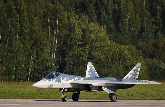 Международный авиационно-космический салон МАКС - 2019. День третий  