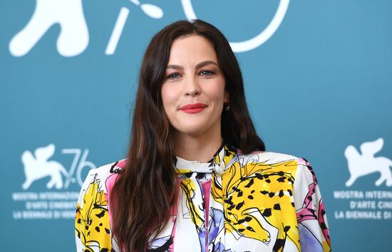 76-й Венецианский кинофестиваль. День второй