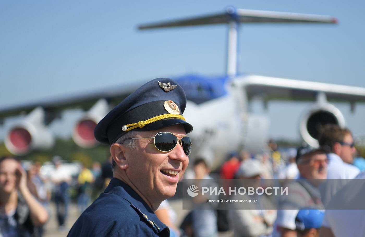 Пилот на Международном авиационно-космическом салоне МАКС-2019 в подмосковном Жуковском. Место: Россия, Московская область, Жуковский. Автор: Евгений Биятов/РИА Новости. Международный авиационно-космический салон МАКС-2019. День четвертый