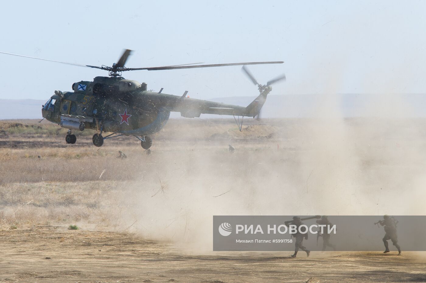 Учения по высадке десанта в Крыму