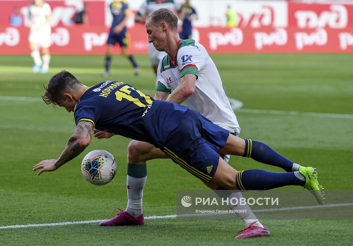 Футбол. РПЛ. Матч "Локомотив" - "Ростов"