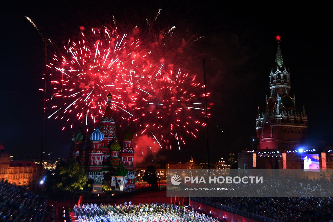 Церемония закрытия фестиваля "Спасская башня"