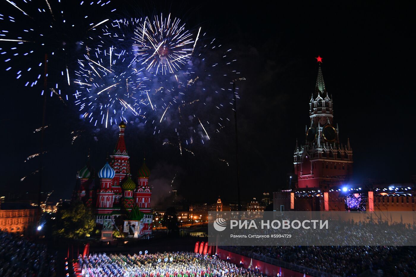 Церемония закрытия фестиваля "Спасская башня"