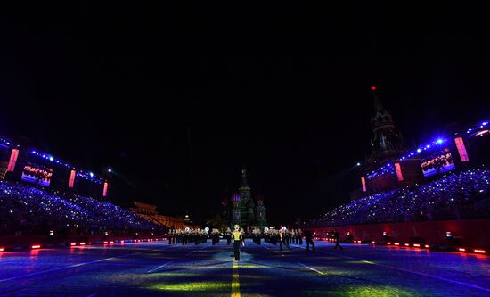 Церемония закрытия фестиваля "Спасская башня"