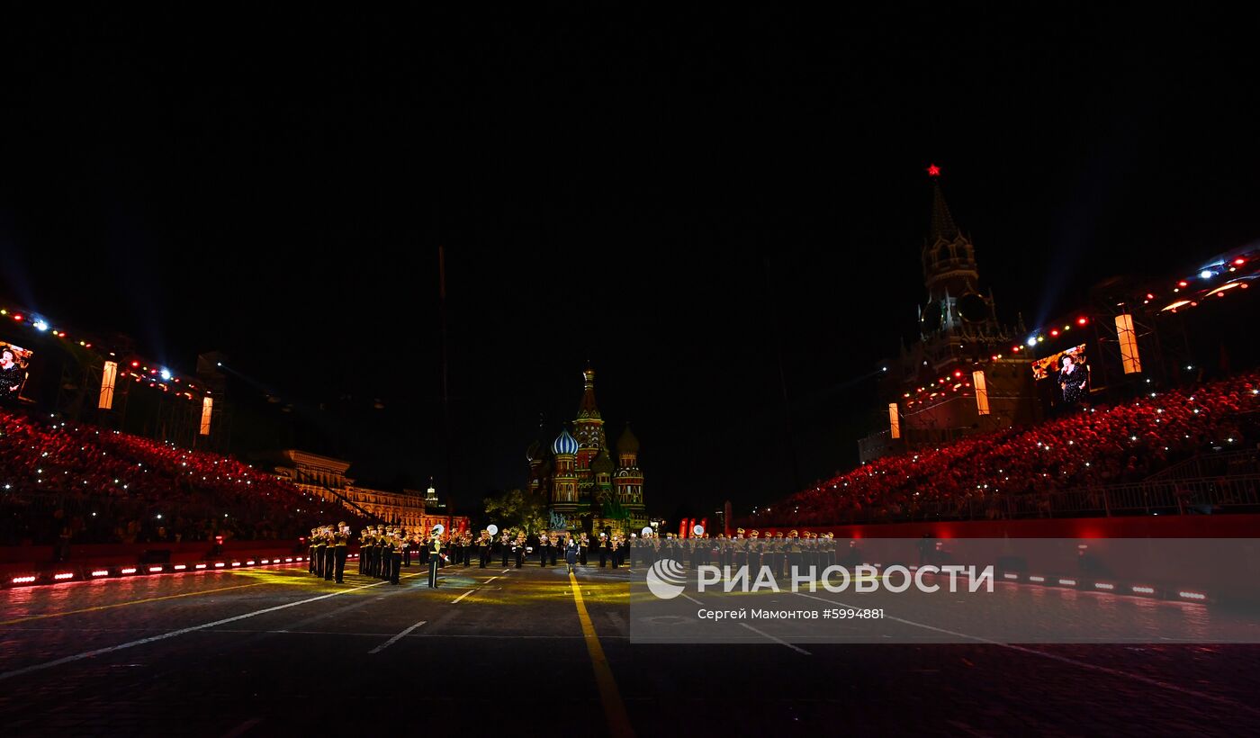 Церемония закрытия фестиваля "Спасская башня"