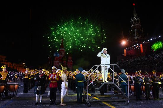 Церемония закрытия фестиваля "Спасская башня"