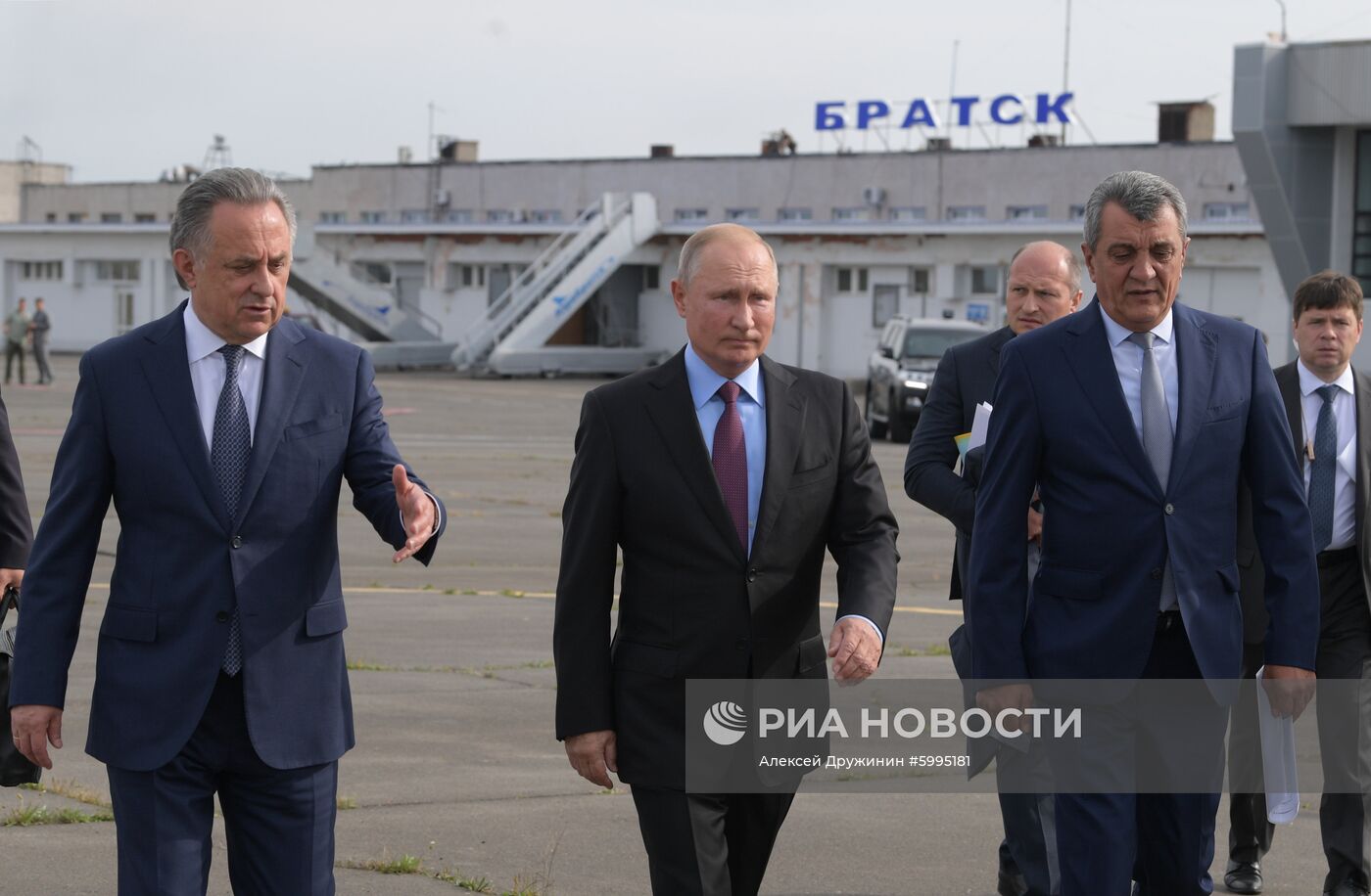 Рабочая поездка президента РФ В. Путина в Сибирский федеральный округ