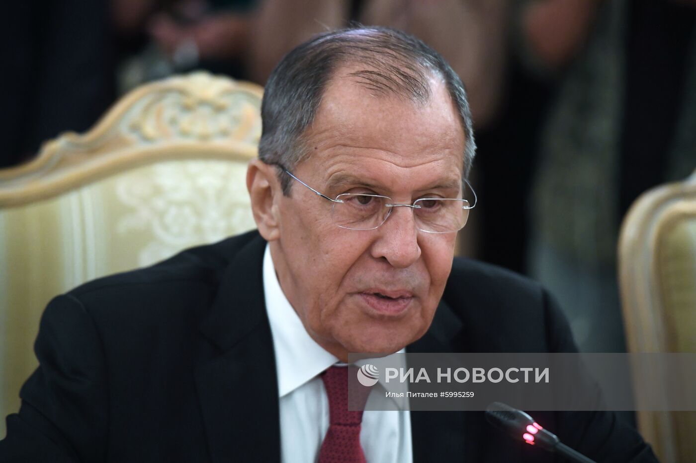 Встреча глав МИД РФ и Ирана С. Лаврова и М. Зарифа