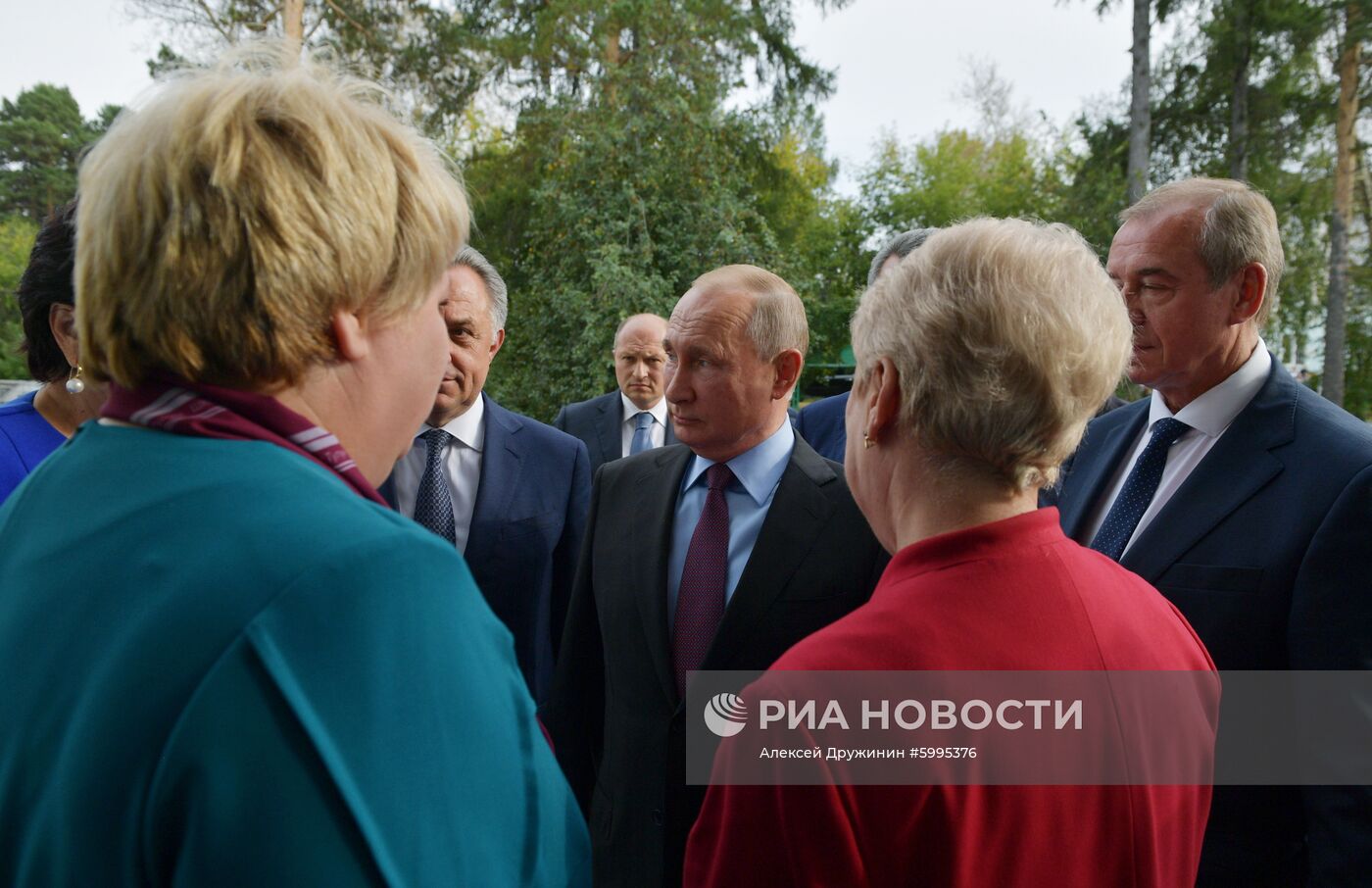 Рабочая поездка президента РФ В. Путина в Сибирский федеральный округ