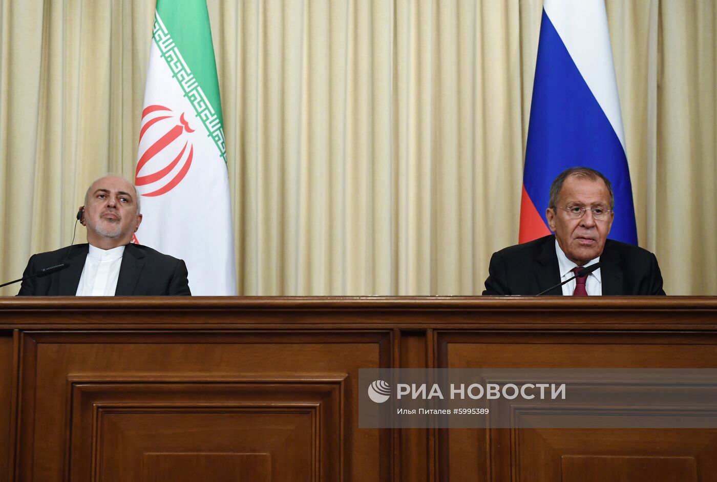 Встреча глав МИД РФ и Ирана С. Лаврова и М. Зарифа