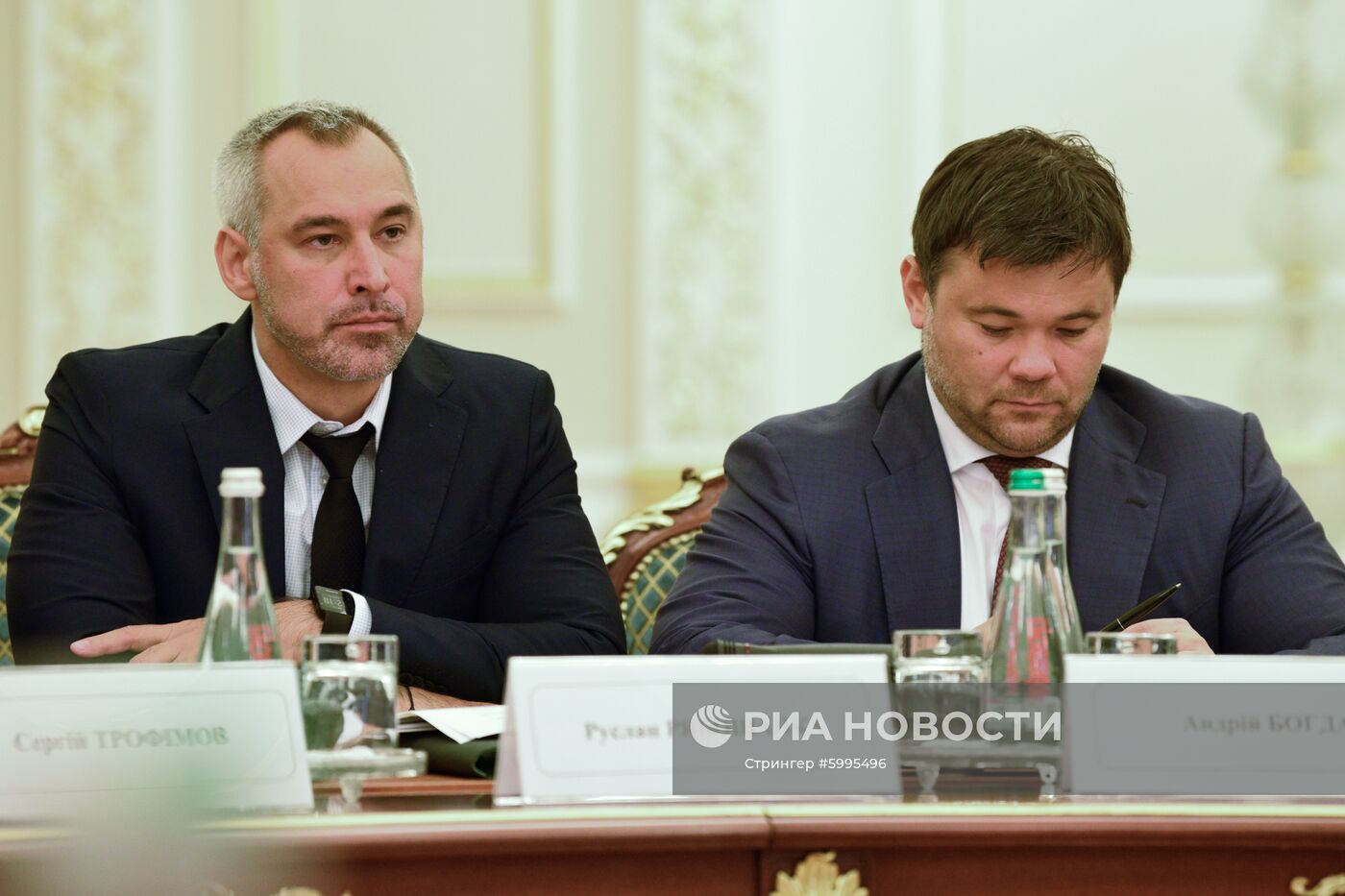 Встреча В. Зеленского с представителями рады и кабинета министров Украины