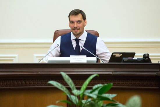 Первое заседание нового кабинета министров Украины