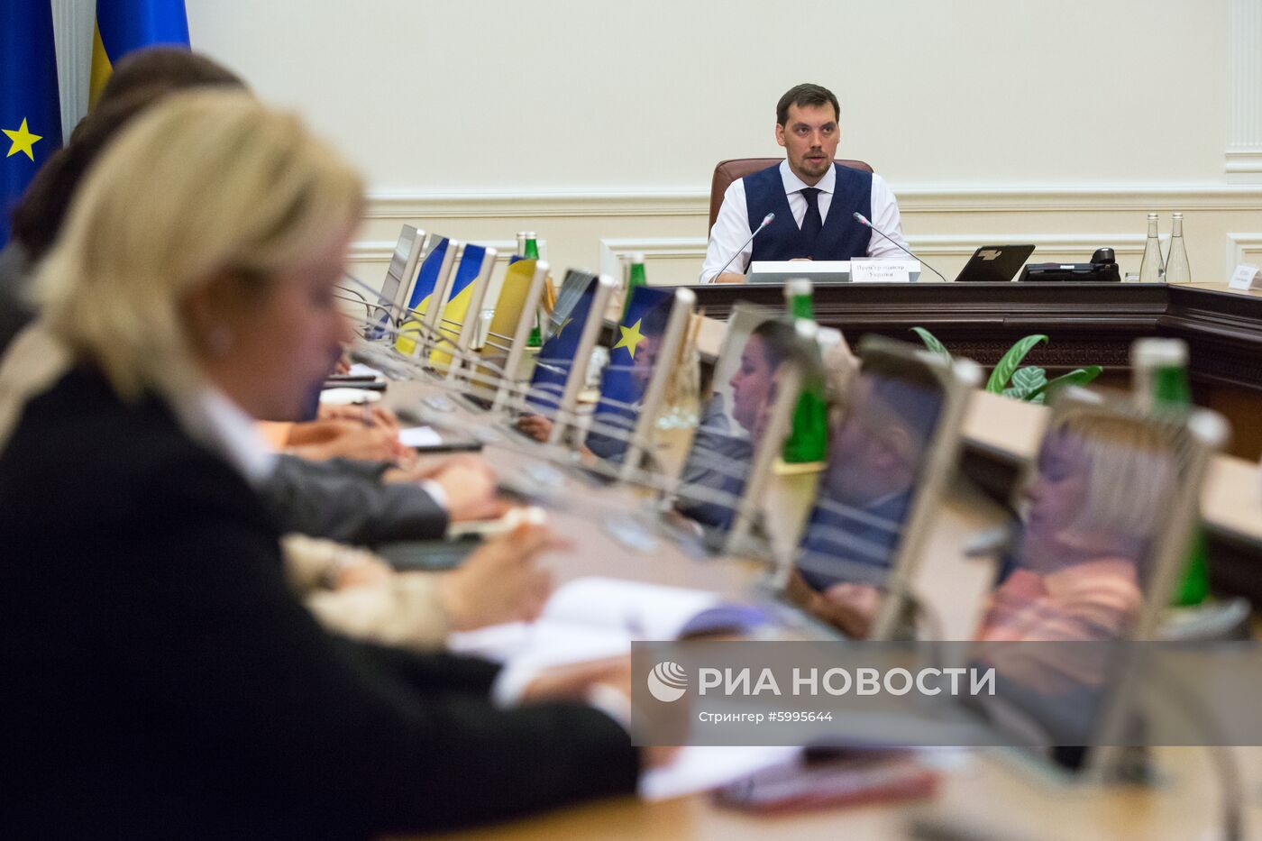 Первое заседание нового кабинета министров Украины