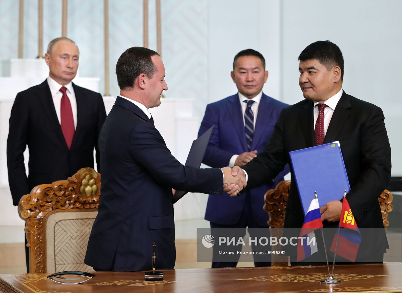 Официальный визит президента РФ В. Путина в Монголию